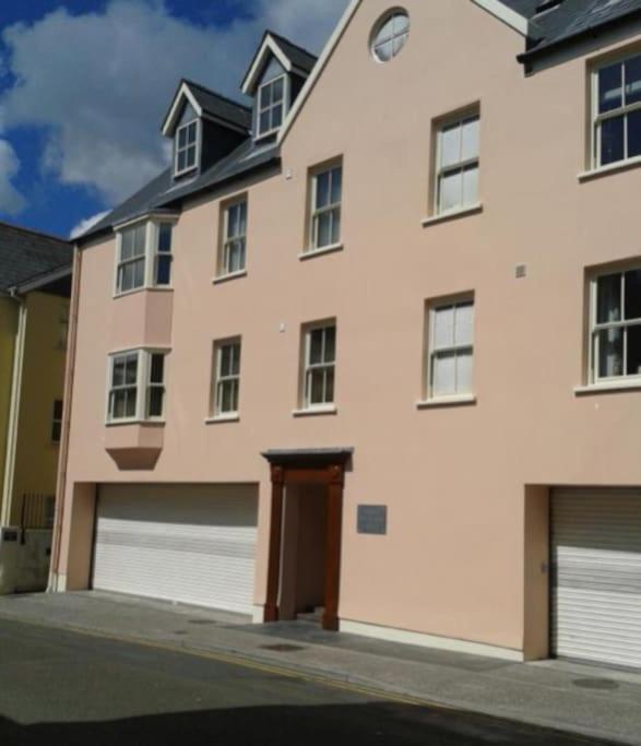 Great Offer 2 Bed Tenby Flat Free Parking Екстериор снимка