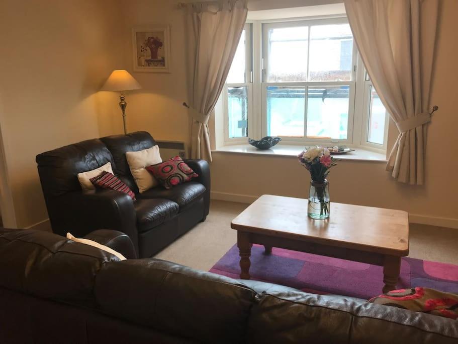 Great Offer 2 Bed Tenby Flat Free Parking Екстериор снимка